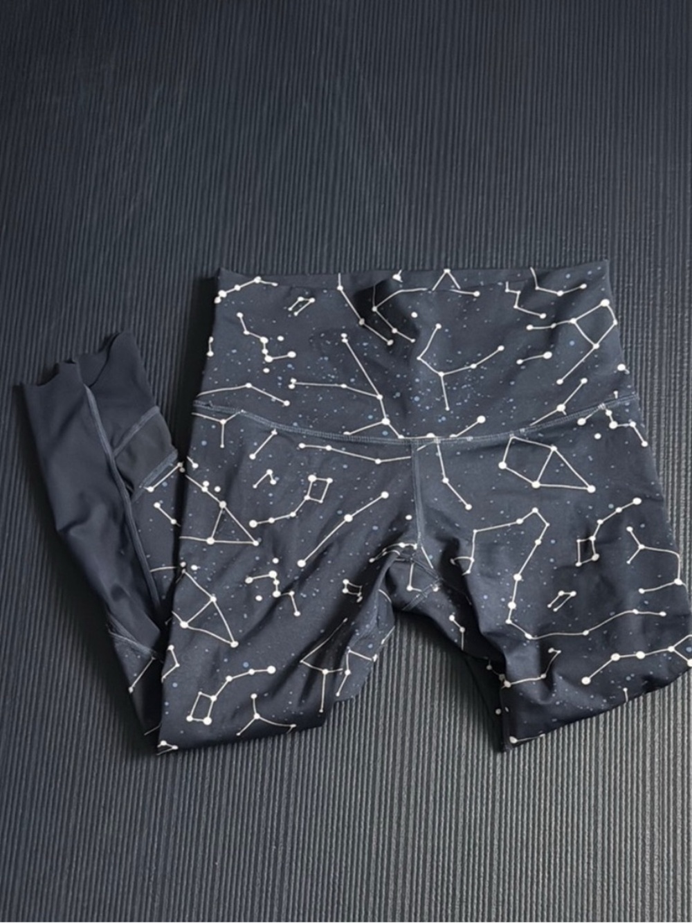 POPFLEX Navy Celestial Leggings, Medium, Excellent Condition